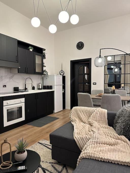 La Casa Di Marlu - Gorgeous Flat In Catania Centre Appartement Buitenkant foto